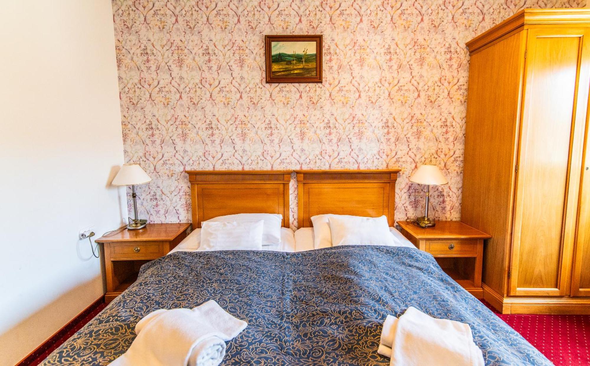 Borhotel Sziluett Farkasmaly Gyöngyös Zewnętrze zdjęcie