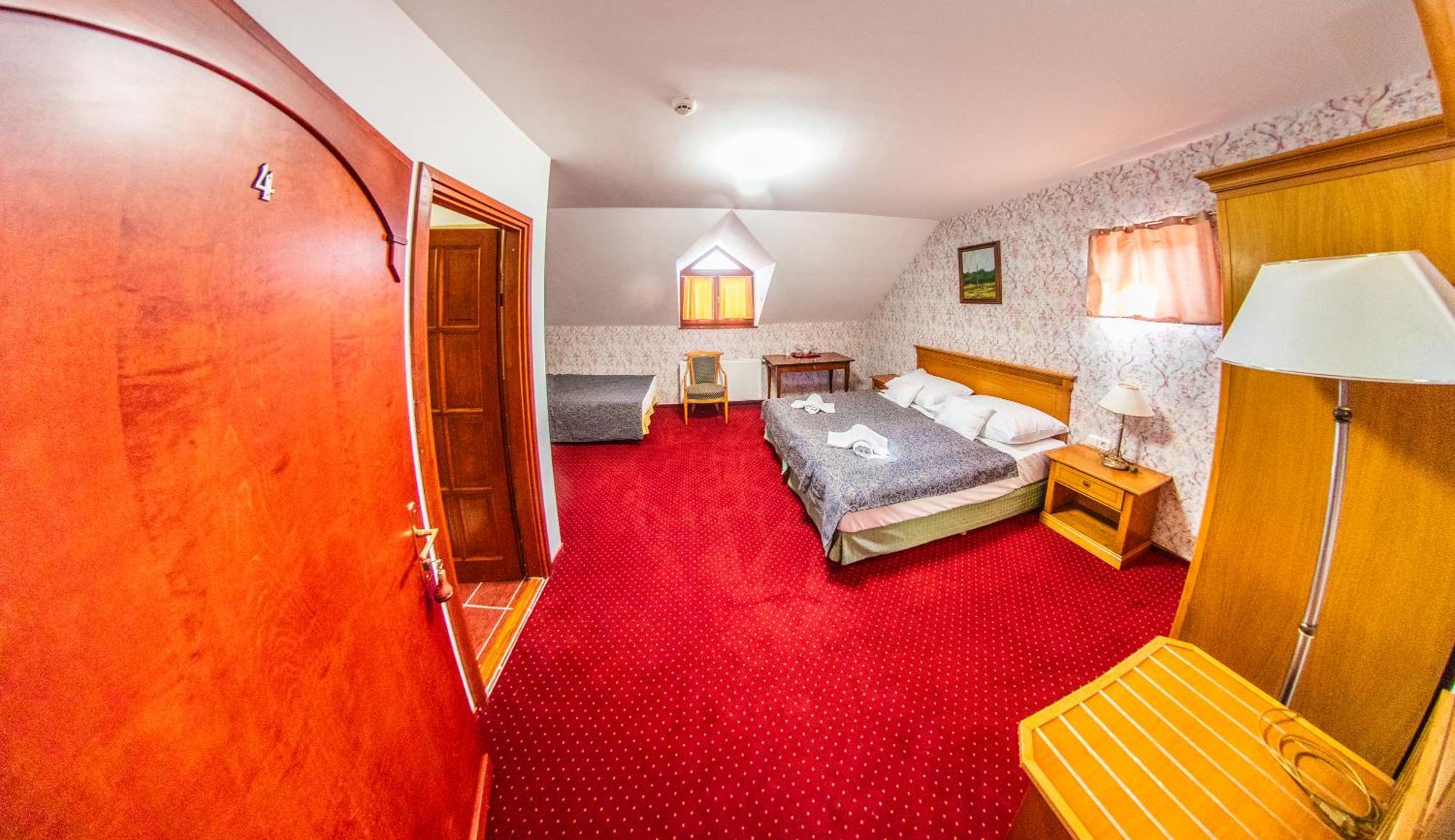 Borhotel Sziluett Farkasmaly Gyöngyös Zewnętrze zdjęcie
